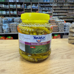 Yenigün Scharfe Peperoni in Salzlake • Traditionell Eingelegt • 1,5 kg Brutto / 650 g Netto